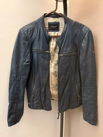 Veste cuir bleue
