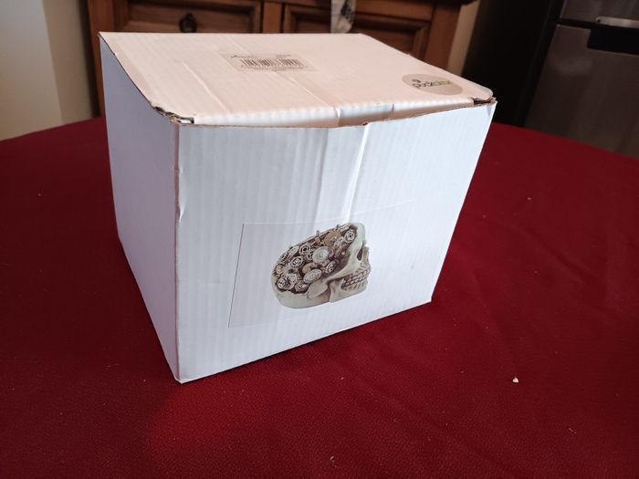 Crâne en résine steampunk - photo numéro 4