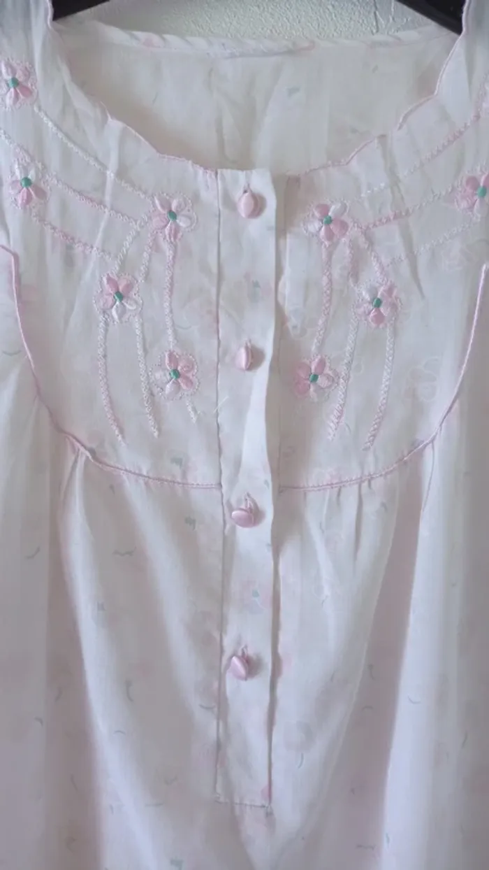 🌸Chemise de nuit longue, taille 50 - photo numéro 2