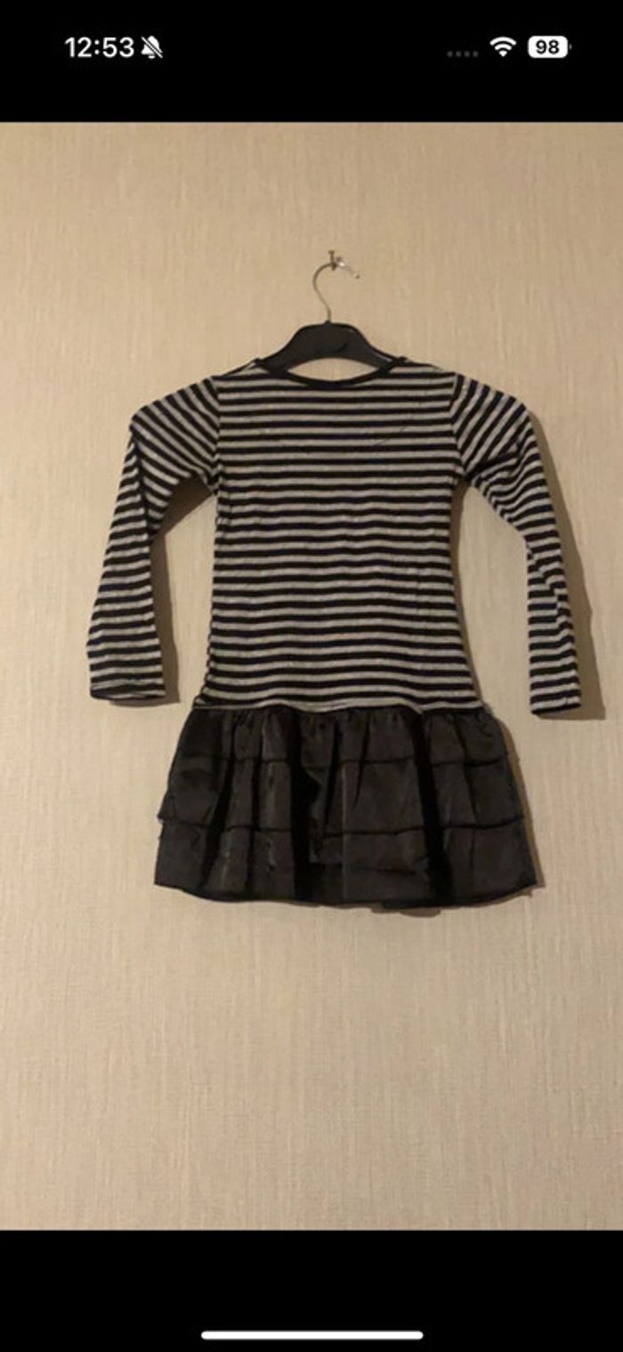 Robe 6 ans - photo numéro 2