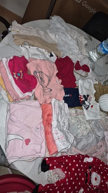 Lot de vêtements 3 mois bébé filles 