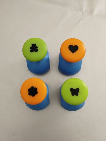 Perforatrice emporte pièces