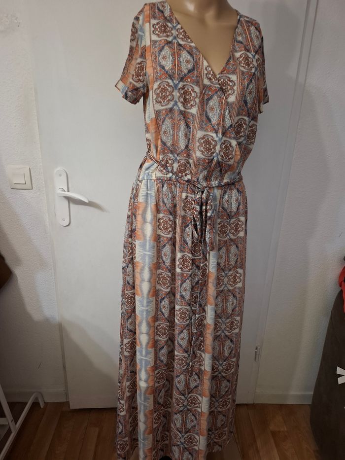 Robe Longue le temps des cerises taille 36/38 mesure dans l'annonce