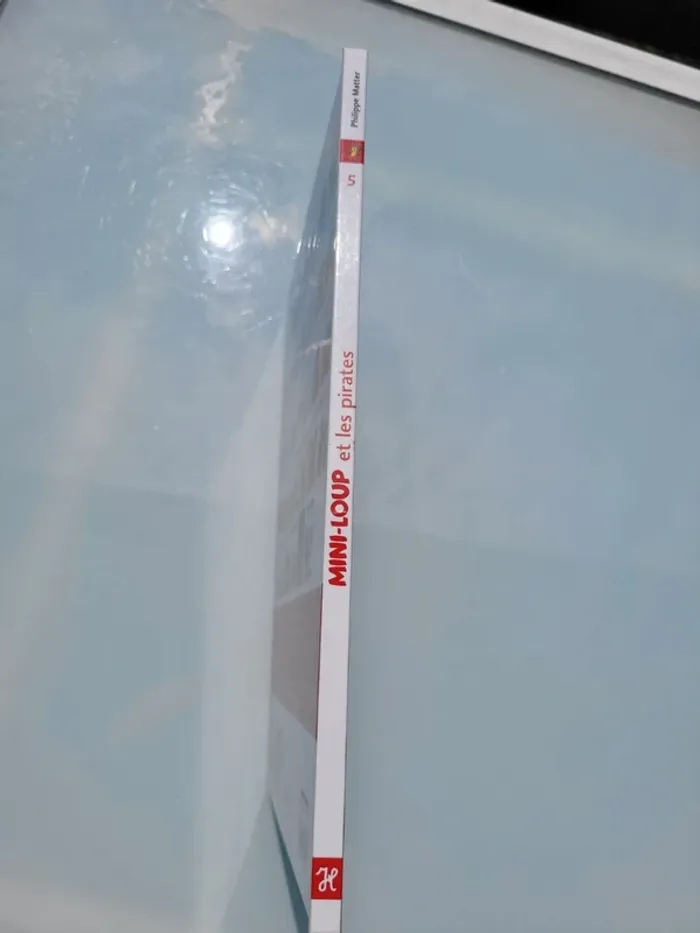 Livre Mini-Loup, tome 5 💀 Mini-Loup et les pirates 💀 - photo numéro 3