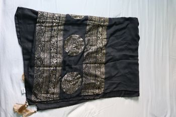 Foulard noir