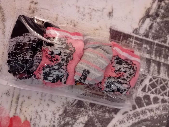 Lot de 4 paires de chaussettes en taille 27/30 - photo numéro 6