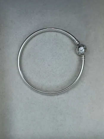 Bracelet Jonc Pandora Authentique Fermoir Étoiles et Galaxie Taille 19