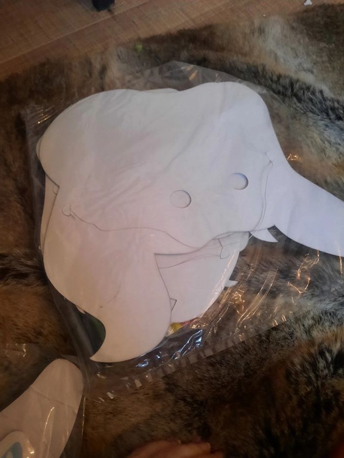 Lot de masque papier personnage avec pastel pour colorier - photo numéro 2