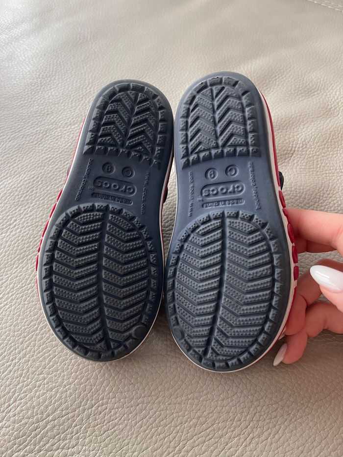 Crocs 25/26 - photo numéro 2