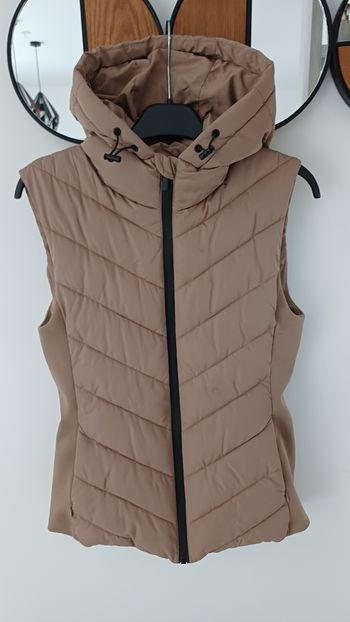 Doudoune sans manche Beige Zara