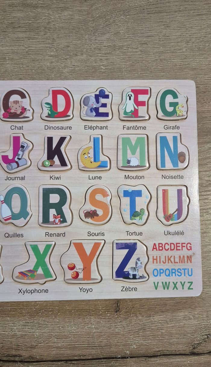 Puzzle alphabet à encastrer en bois - photo numéro 4