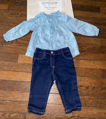 ensemble blouse liberty bleue et jeans violet Cyrillus  9 mois