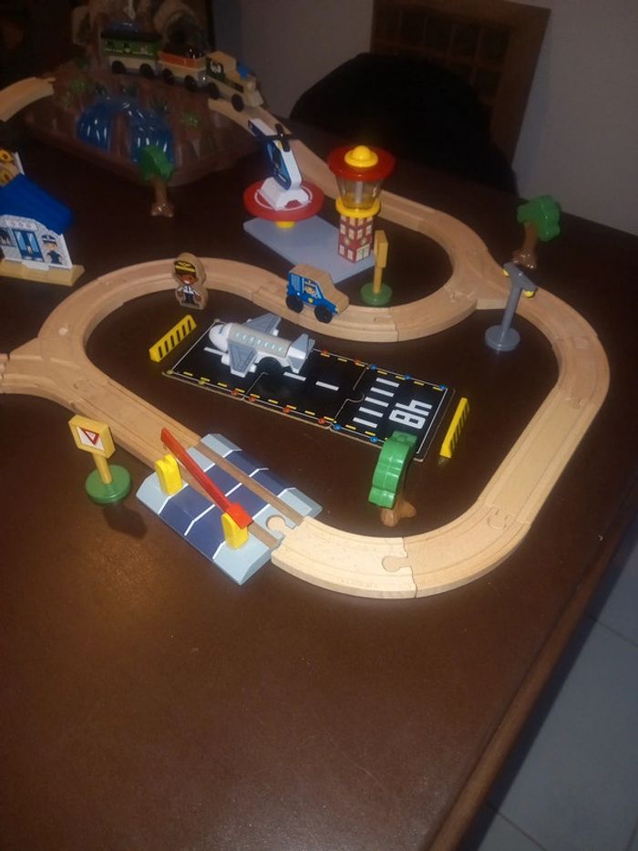 Circuit en bois train KidKraft - photo numéro 5