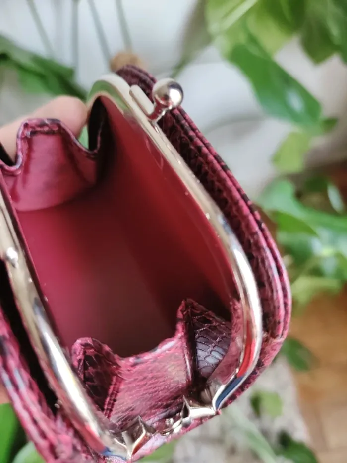 Petit porte monnaie bordeaux effet cuir et croco - photo numéro 5