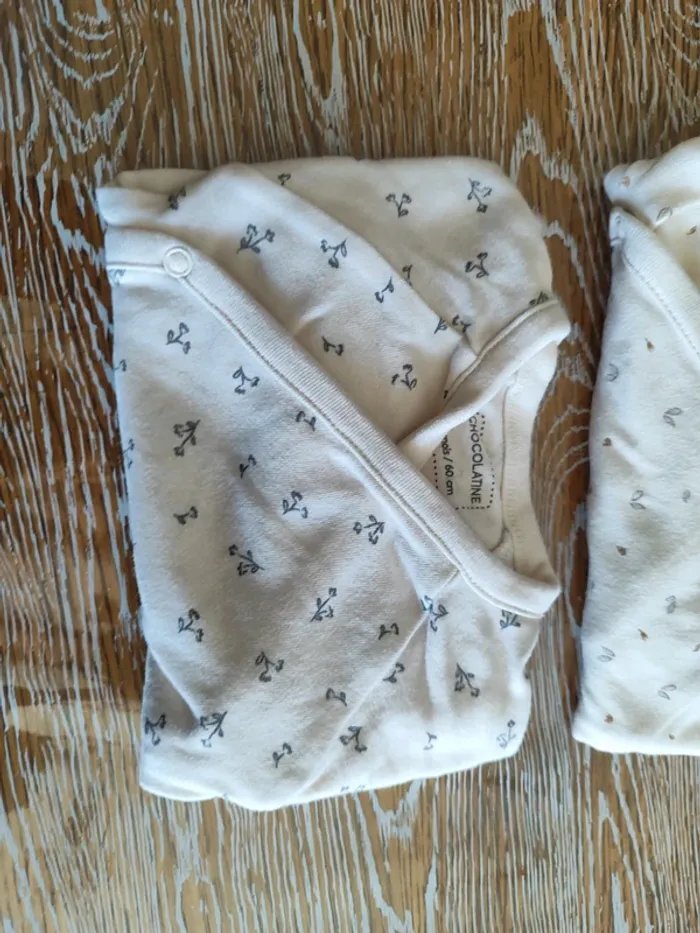 🍁 lot de 2 bodies neufs taille 3 mois 🍁 - photo numéro 3