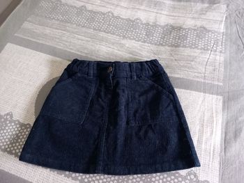 Vends jupe velours courte
