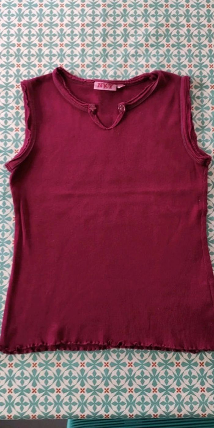 Débardeur fille couleur violet framboise 10 ans