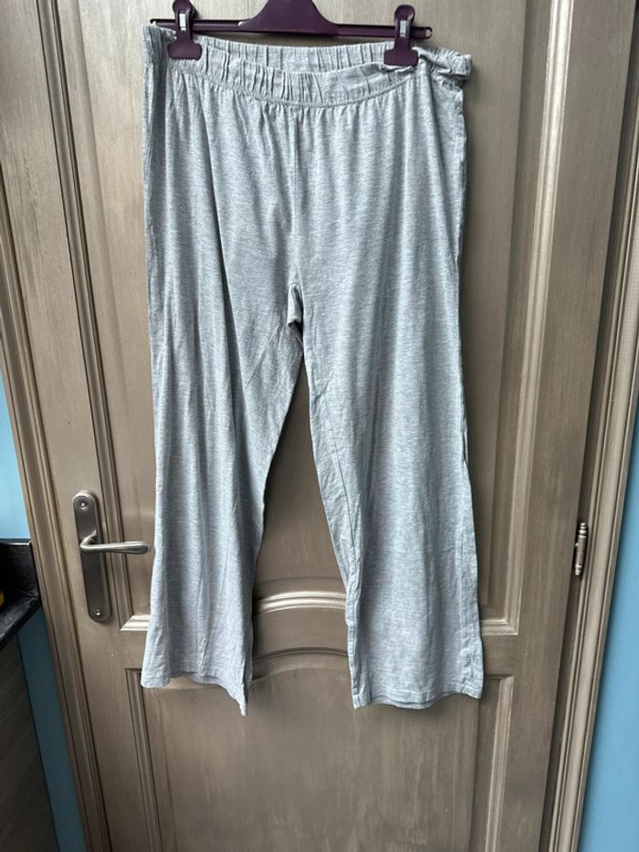Pantalon de pyjama gris Disney 46/48 - photo numéro 4