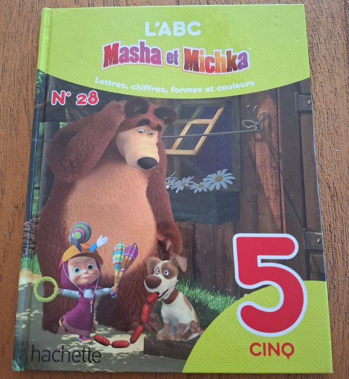 📚 Livre enfant : L’ABC Masha et Michka – Le chiffre 5 (N°28) - photo numéro 1