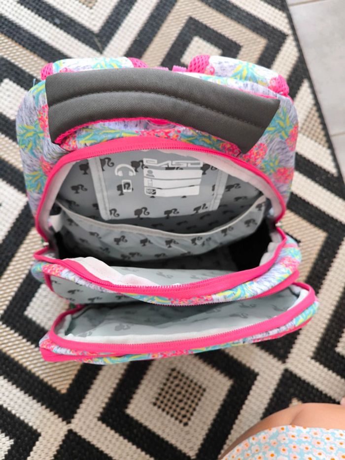 Sac à dos Barbie marque paso neuf - photo numéro 5
