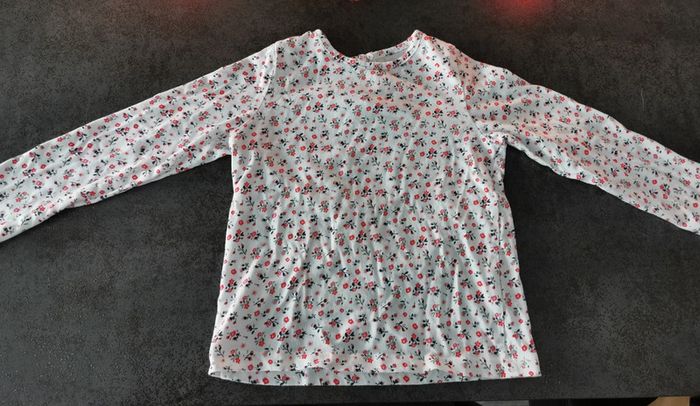 T-shirt à manches longues bébé fille 3 ans comme neuf