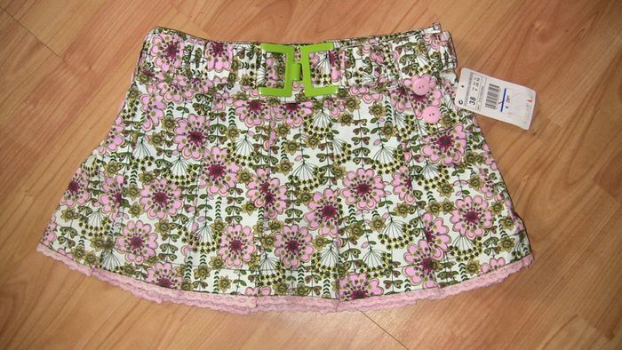 Jupe Zara taille 38 neuve étiquetée