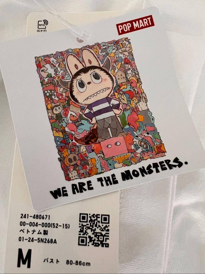 Popmart T-shirt Labubu neuf taille M - photo numéro 4