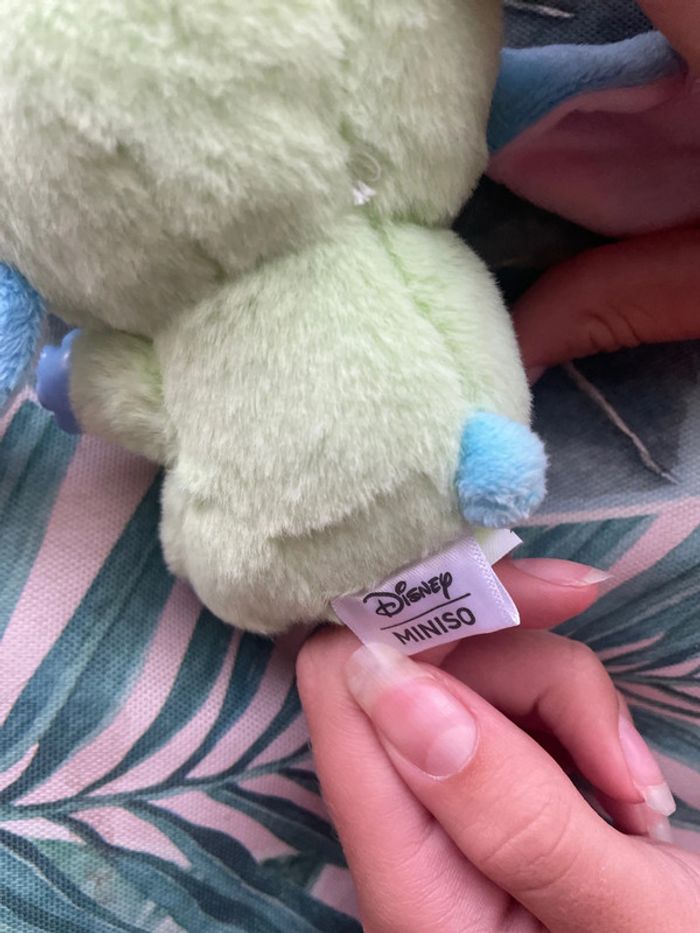 Labubu Stitch vert Neuf Disney Miniso - photo numéro 4