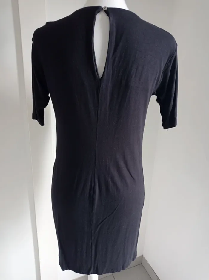 Magnifique robe noire drapé manches trois quart T.Xs stile Benetton - photo numéro 4