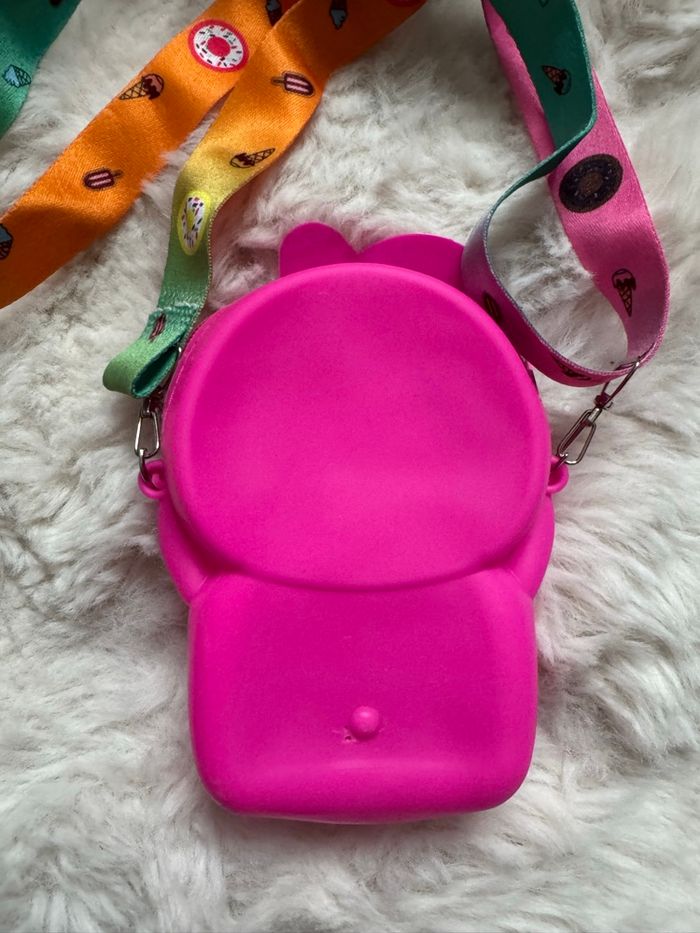 🪀 lot pop it - 2 sacs à mains petits+ une licorne + 1 pieuvre tournante - très bon état - photo numéro 3