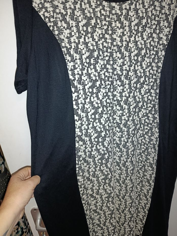 Robe taille 48 - photo numéro 2
