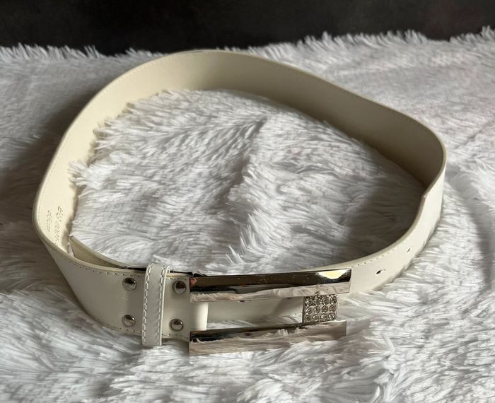 Ceinture avec strass blanche 85 cm neuf