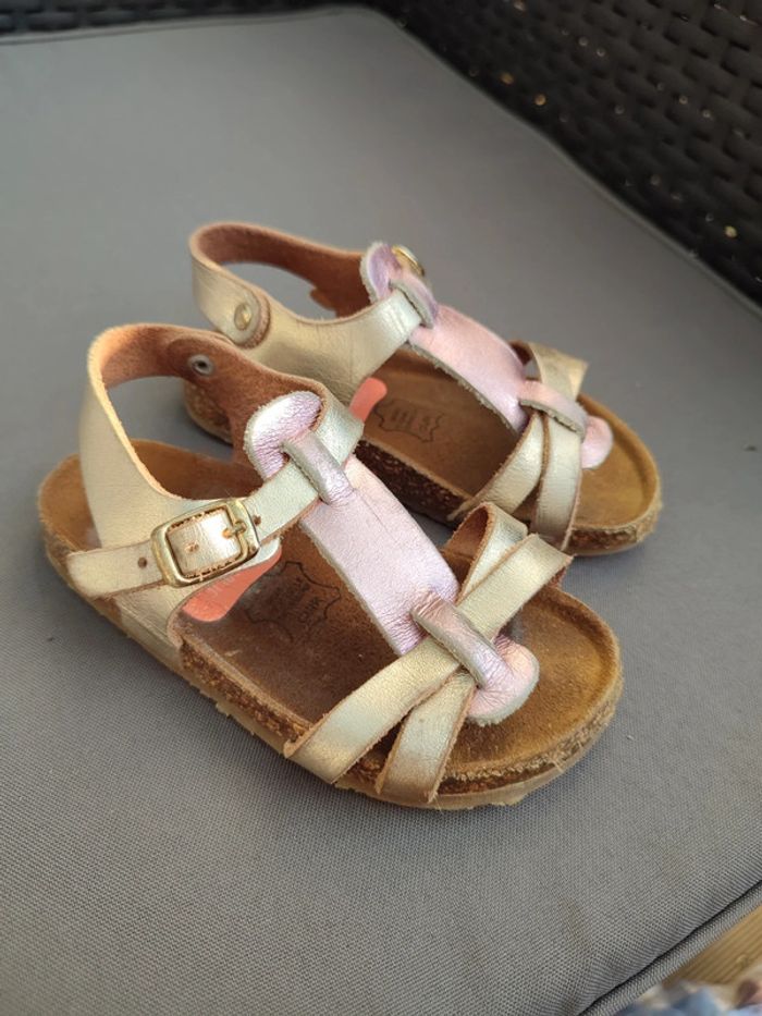 Sandales fille 23 - photo numéro 2