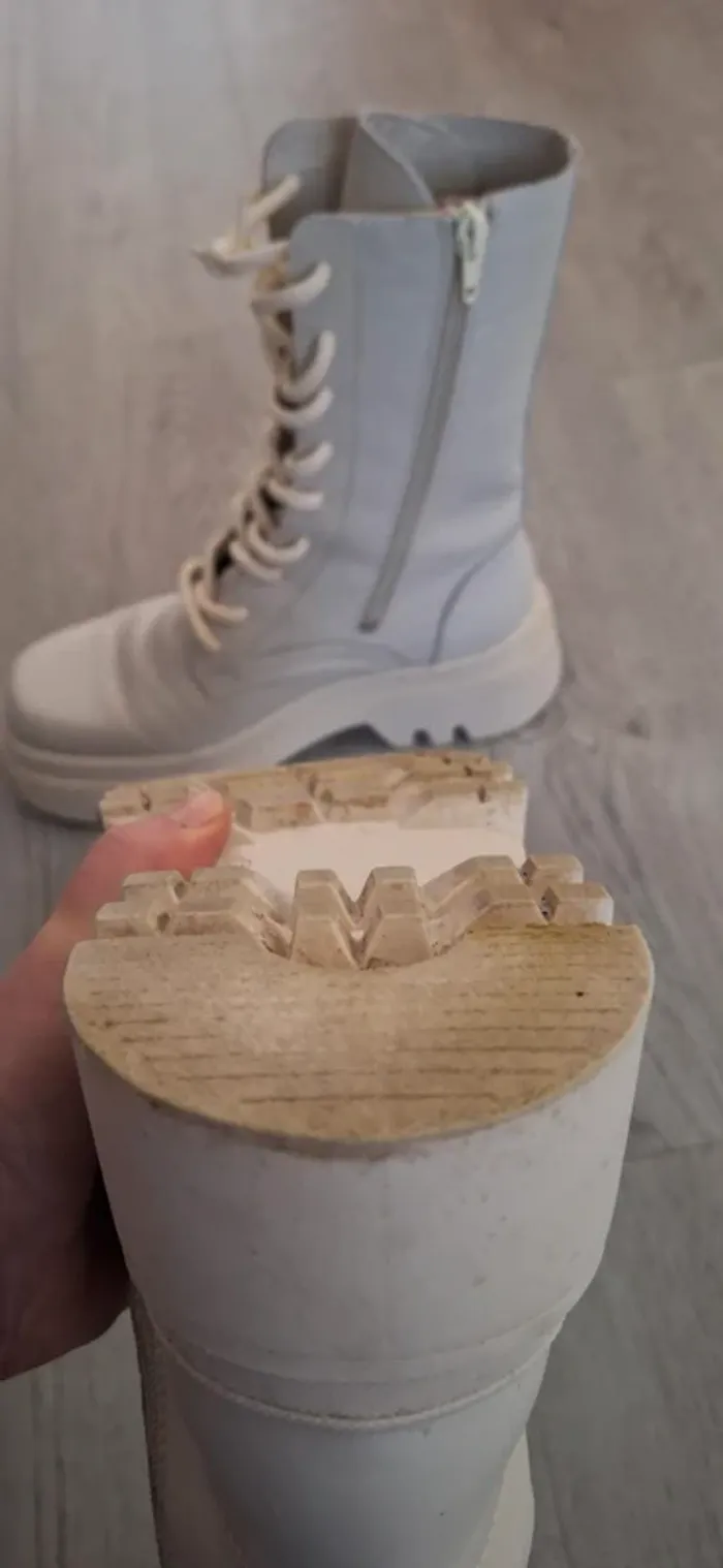 bottines Sinéquanone en cuir de couleur crème - photo numéro 6