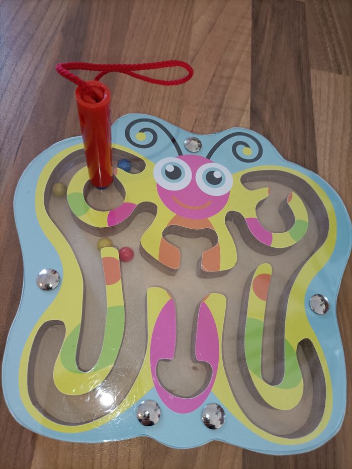 Labyrinthe papillon jouet magnétique - photo numéro 5