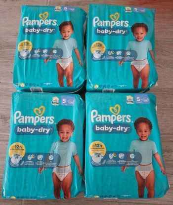 4 paquets neuf 
Taille 5