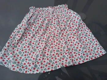 Jupette Fille fleurie cerise 12 ans