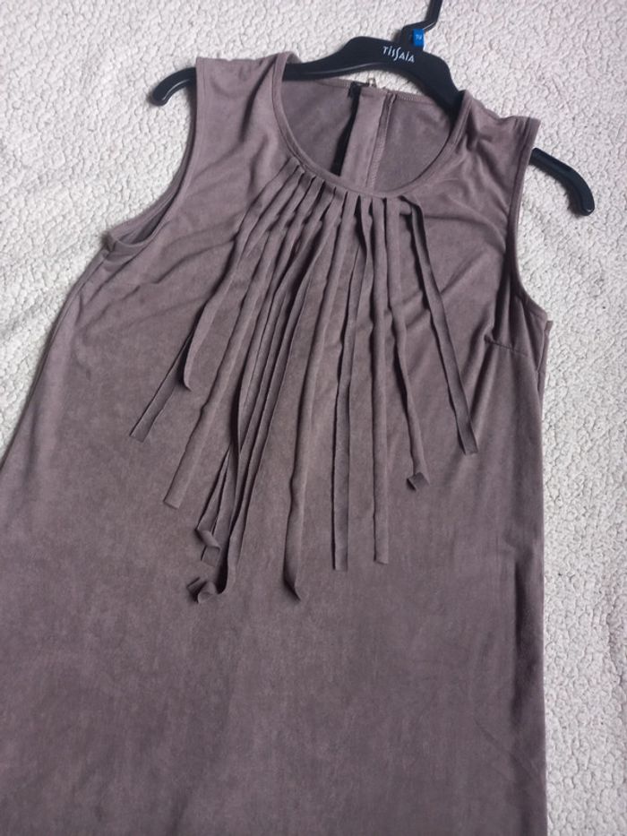 Robe courte en suédine avec franges - photo numéro 2
