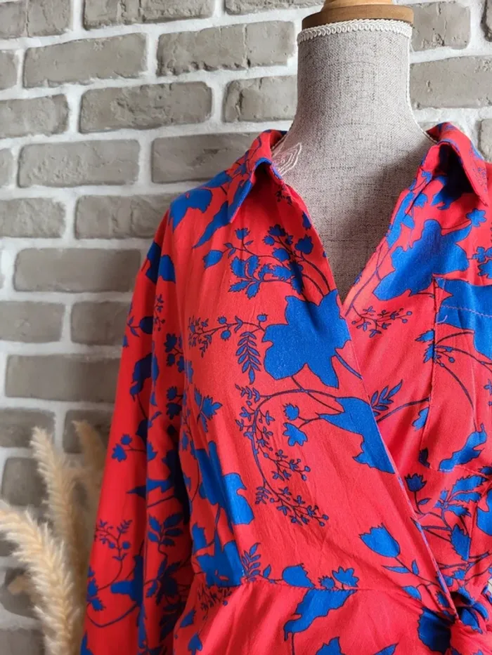 Robe portefeuille rouge imprimé fleuri Goa - photo numéro 10