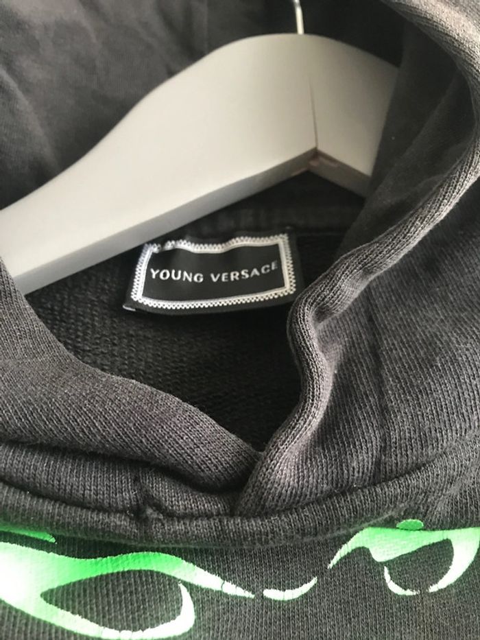 Sweat capuche Young Versace 12 ans - photo numéro 6
