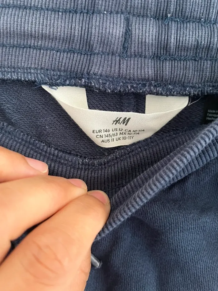 Short H&M avec poches 💫Taille 10 ans - photo numéro 3