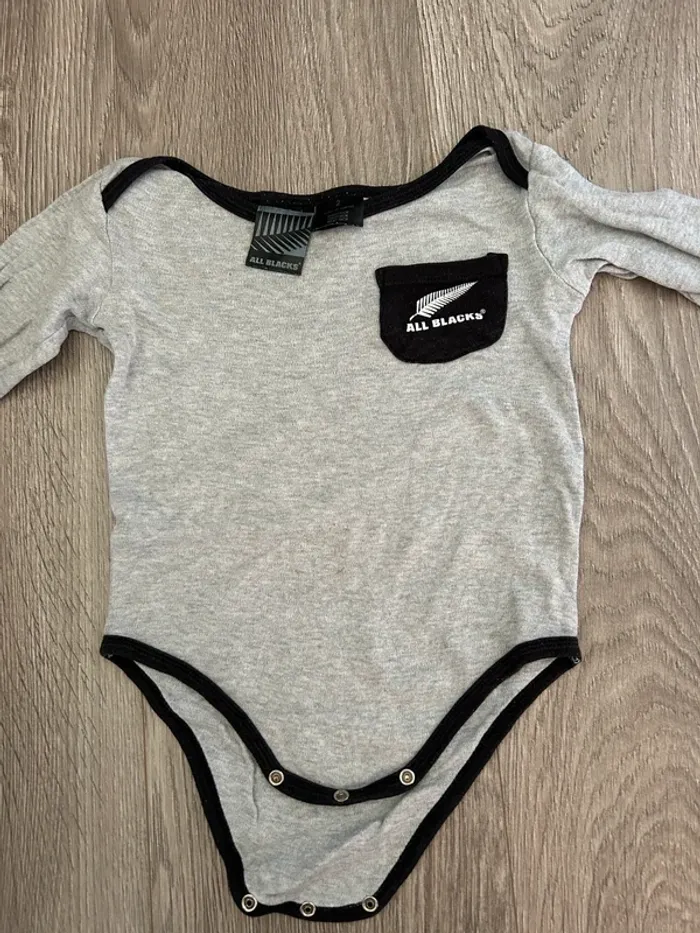 Body all black et sous pull 24 mois 2 ans - photo numéro 3