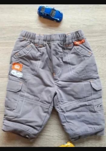 pantalon épais 3-6 mois / 62 cm·Très bon état