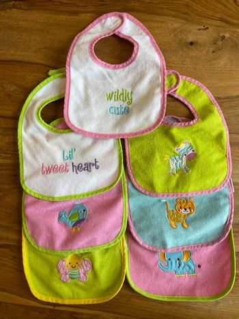 Lot de 7 petits bavoirs bébé