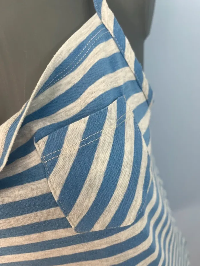 Débardeur rayé gris & bleu Levi’s taille M – poche cœur, style casual authentique - photo numéro 2