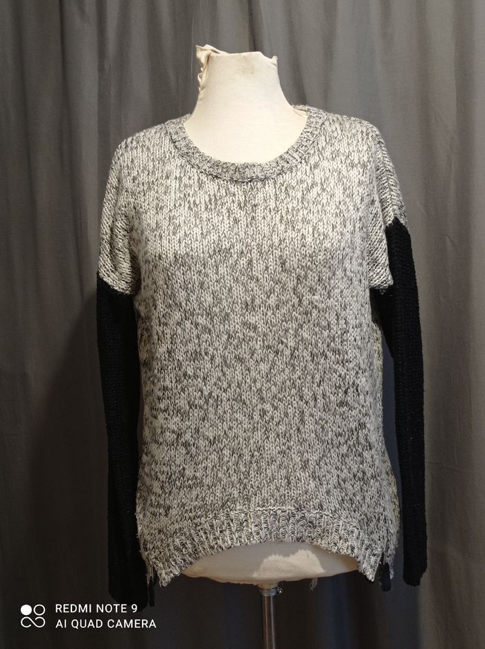 pull de chez Heart&Soul taille 42 réf 104 P12