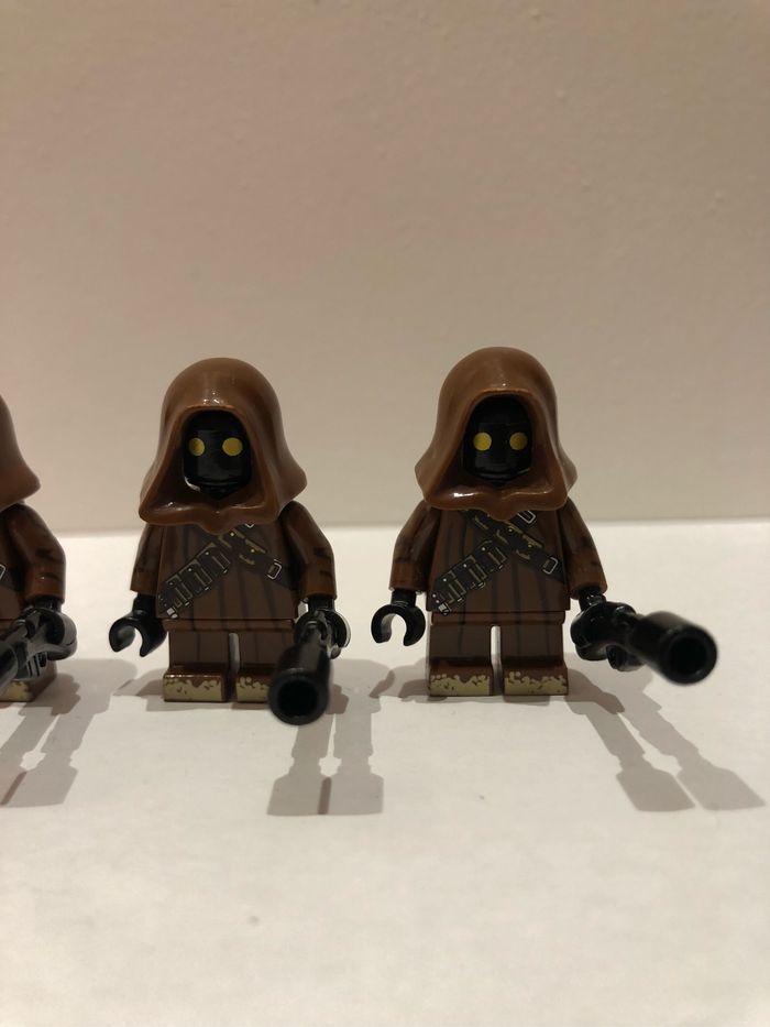 Figurine type lego 4 hommes de Jawas. Star Wars - photo numéro 2