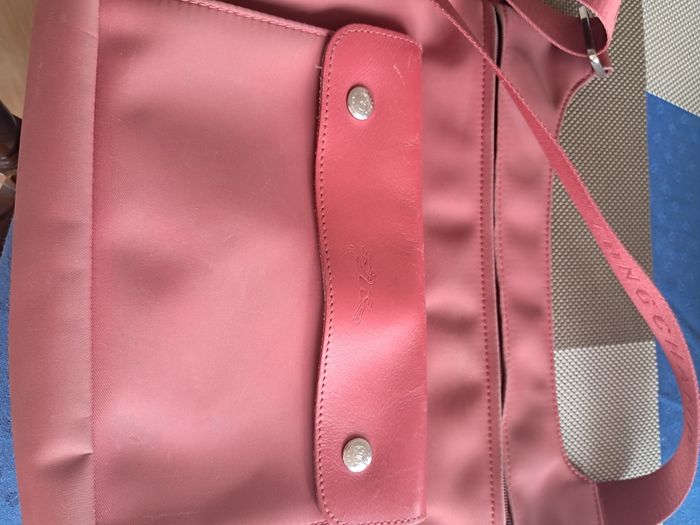 Sac à main avec une bandoulière - photo numéro 7