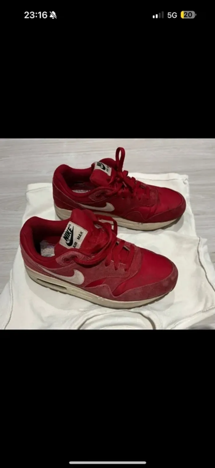 Baskets rouge Nike Air Max femme pointure 38,5