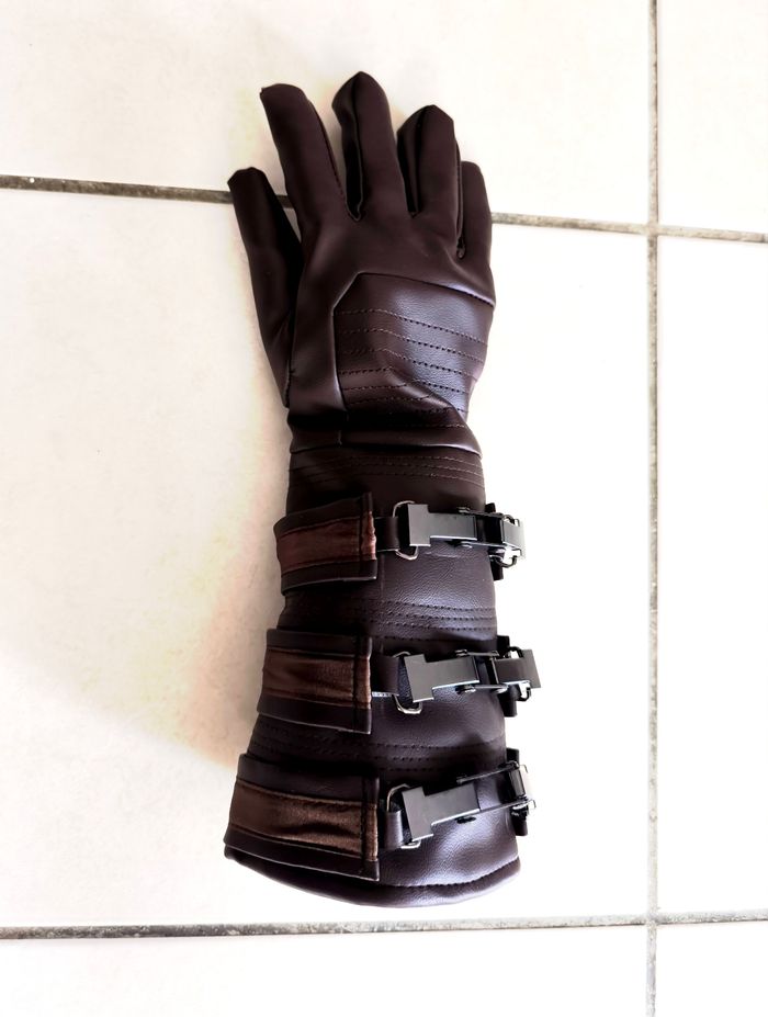 Gant Anakin Skywalker Star Wars - photo numéro 2